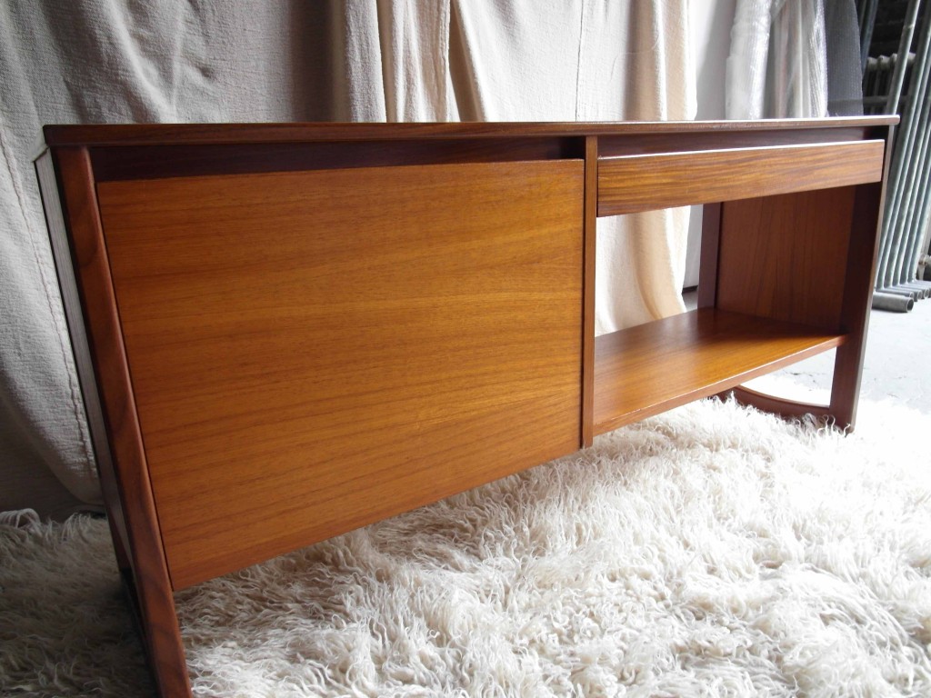 Vintage G Plan Hi- Fi / TV Stand in Teak and Afromosia £150 SOLD