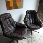 Pair of vintage Bramin Swivel chairs in Brown Leather rand Rosewood £1395