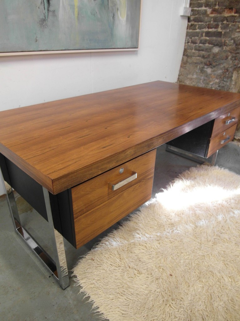 Gordon Russell GR1 Desk in Rio Rosewood and Chrome By Ray Leigh £3500SOLD